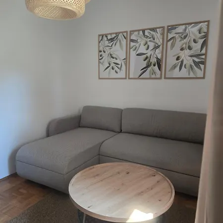 Lejlighed Vin&co Boutique House, Fenced Yard With Parking Space, Pet Friendly *
