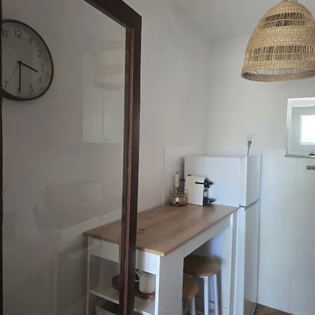 Vin&co Boutique House, Fenced Yard With Parking Space, Pet Friendly