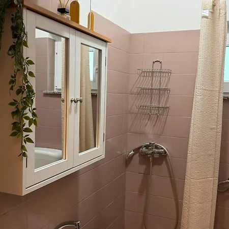 Vin&co Boutique House, Fenced Yard With Parking Space, Pet Friendly Bibinje