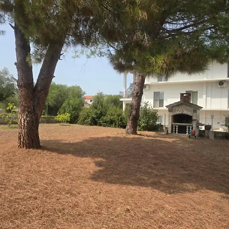 Vin&co Boutique House, Fenced Yard With Parking Space, Pet Friendly